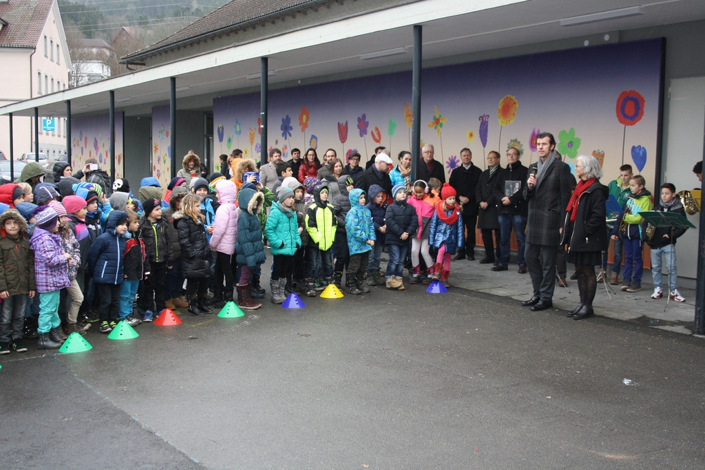 Volksschule Wandgestaltung Feier 2014 _24_.JPG