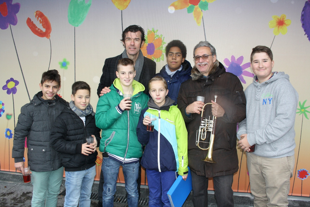 Volksschule Wandgestaltung Feier 2014 _8_.JPG