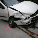 Hohenems: Alkolenkerin rammt Auto