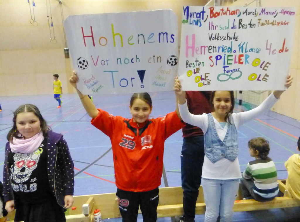 VS-Turnier10 Fans.jpg