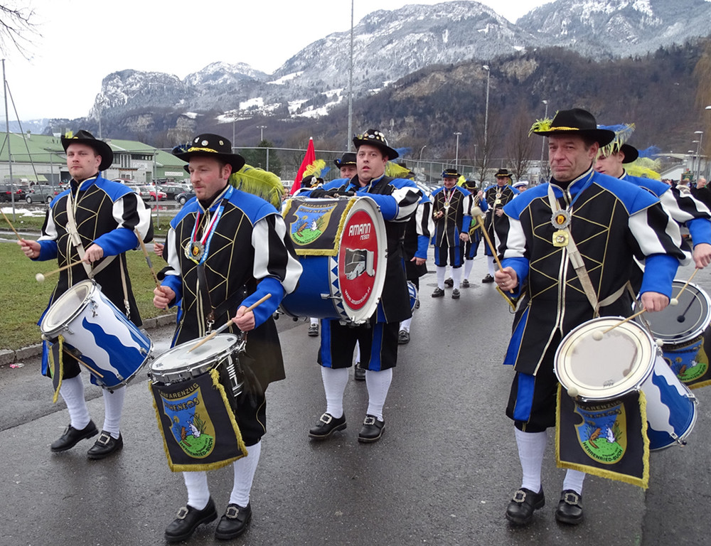 Umzug6a Fanfaren.jpg