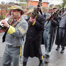 Umzug19 Schalmeien M__der.jpg