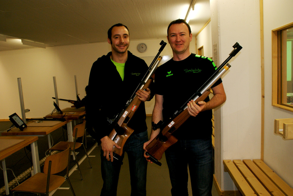 v_li_ Stephan und Stefan wiesen die Sch__tzen ein.JPG