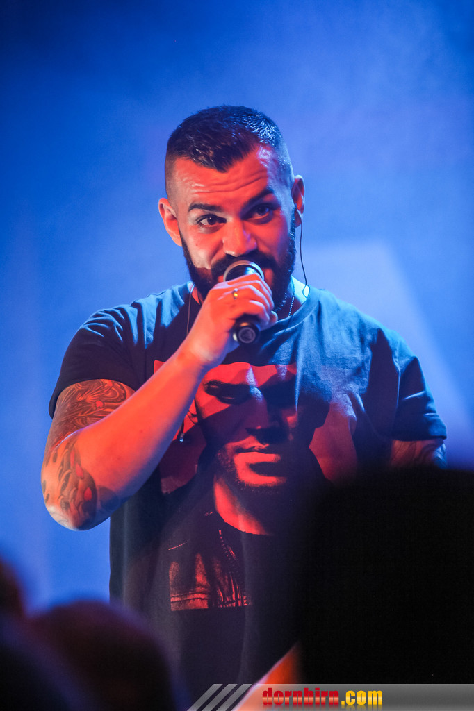 13941640.jpg