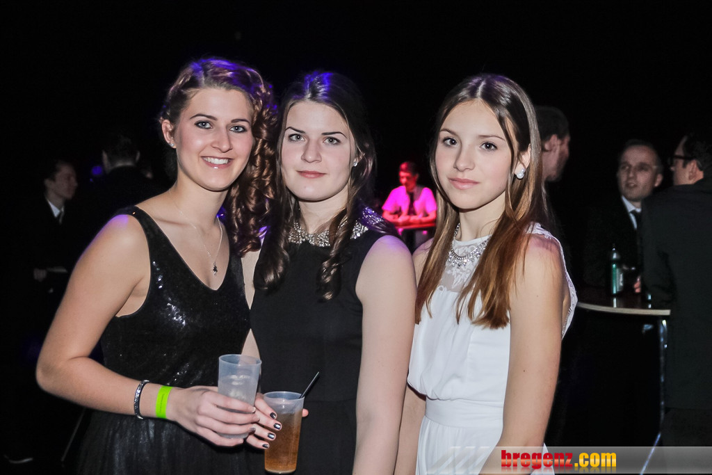 13943370.jpg