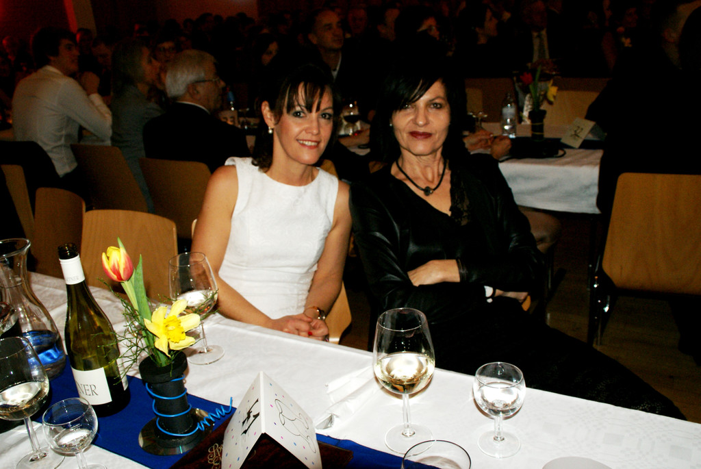 Christine und Roswitha.JPG