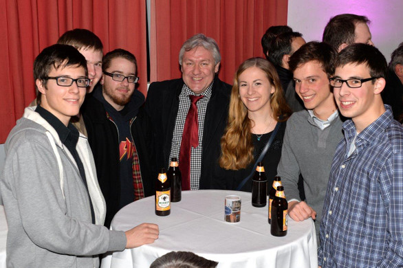 025 Werner Hagen mit der Jugend.jpg