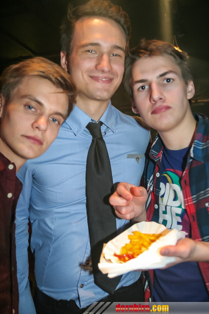 13947669.jpg