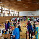 Kinderfasching Kunterbunt 2015 Saal.jpg