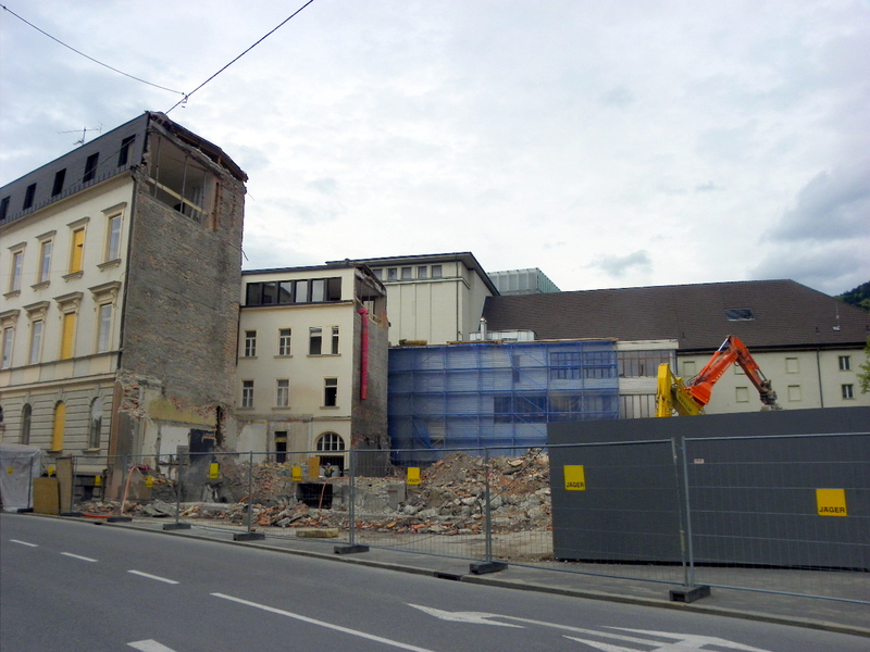 101_2416_jpg-1273756590