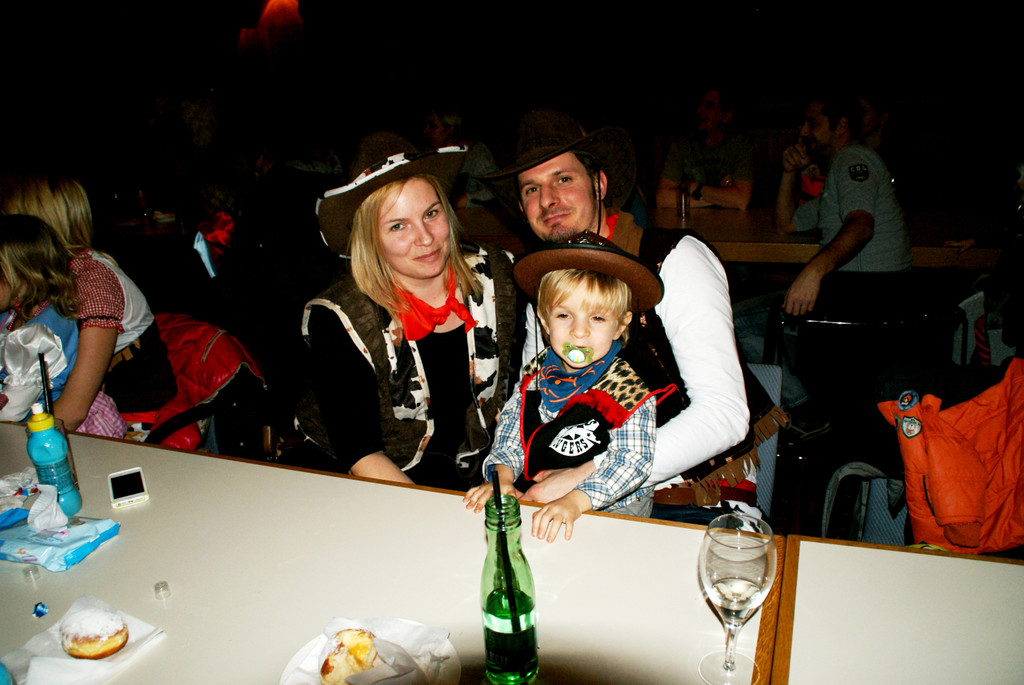 Sandra und Ren__ mit Nico.JPG