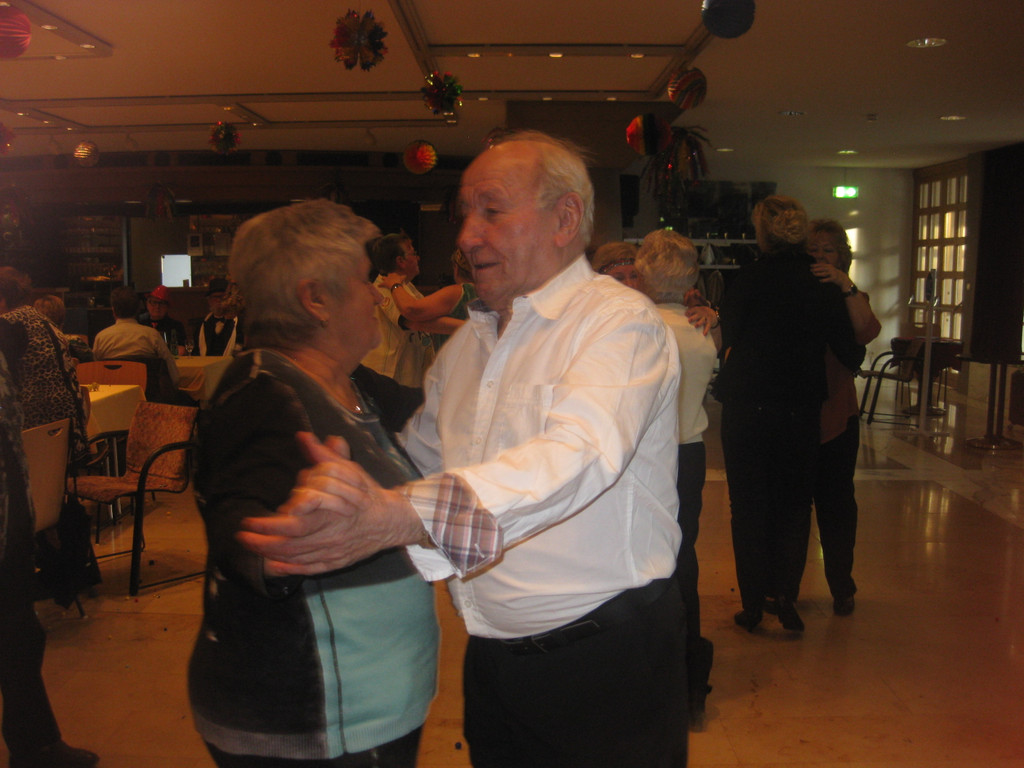 Kr__nzle  03_02_2015 Sparma__nahmen im Altersheim  _108_.JPG