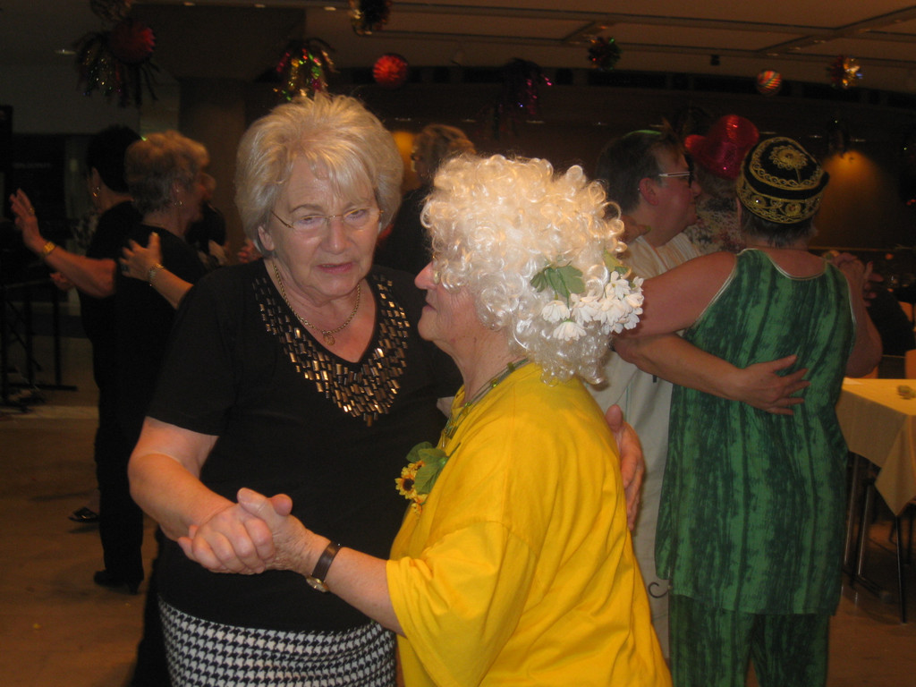 Kr__nzle  03_02_2015 Sparma__nahmen im Altersheim  _112_.JPG