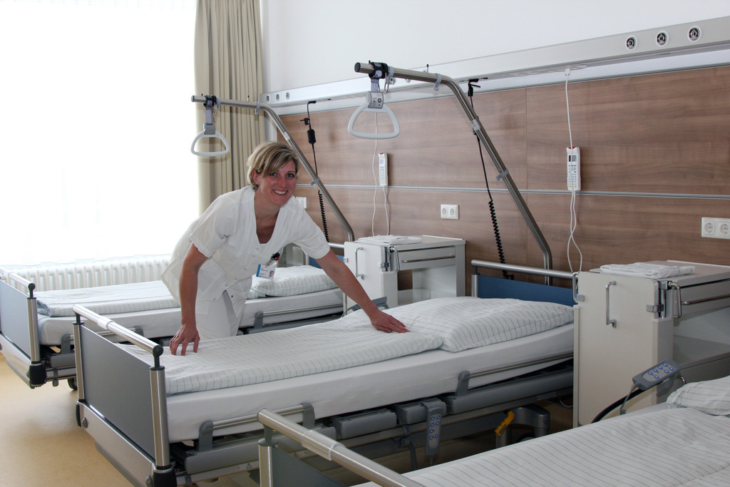Interne_F_Zimmer_Stationsleitung_Raphaela_Koller.jpg