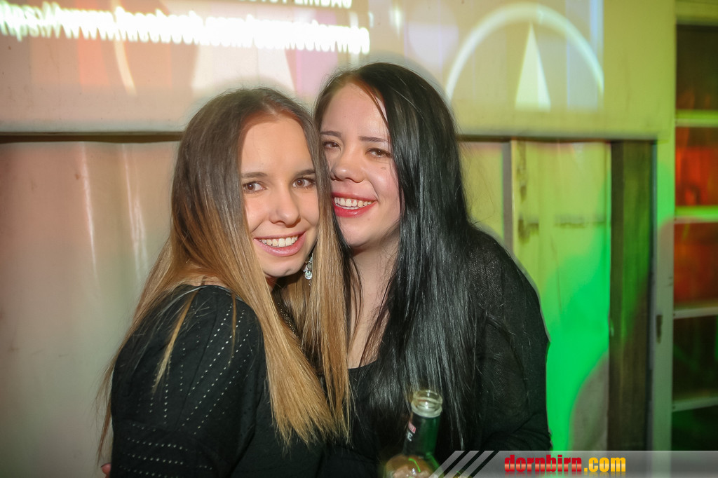 13952740.jpg