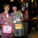 v_li_ Angelika Stranek _Obfrau Eintracht_ und Elisabeth B__sch _Kassier_.JPG