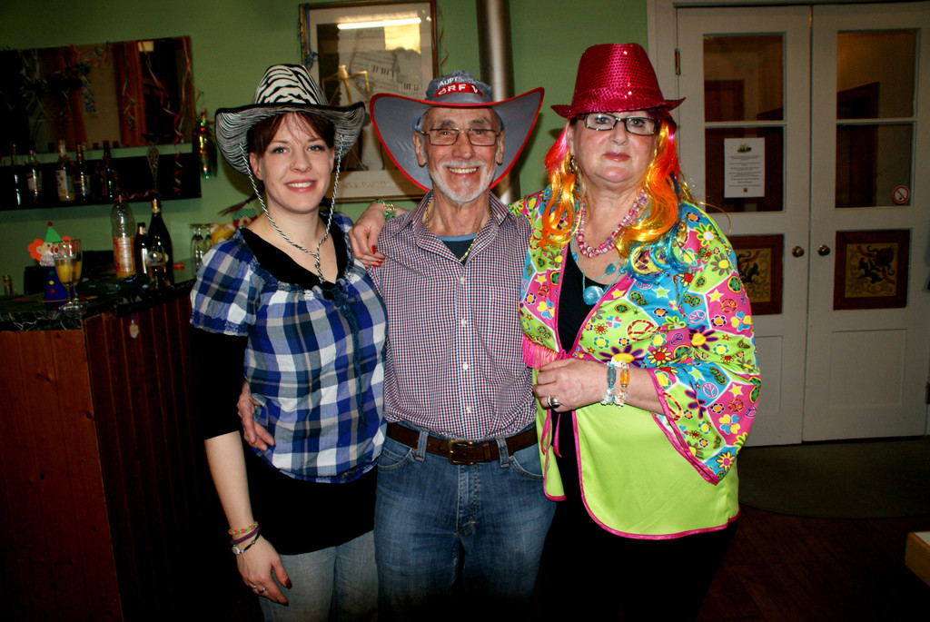 Tanja_ Heinz und Gerlinde.JPG