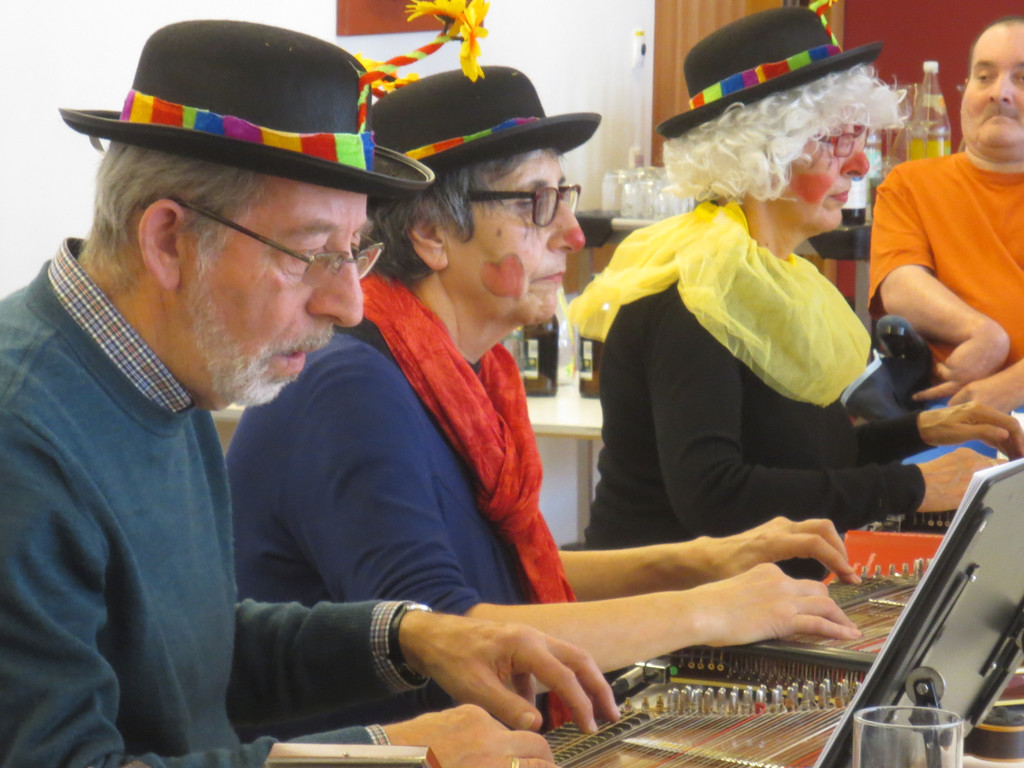 Musiknachmittag Zithergruppe Sp__tlese am 11_02_2015 022.JPG