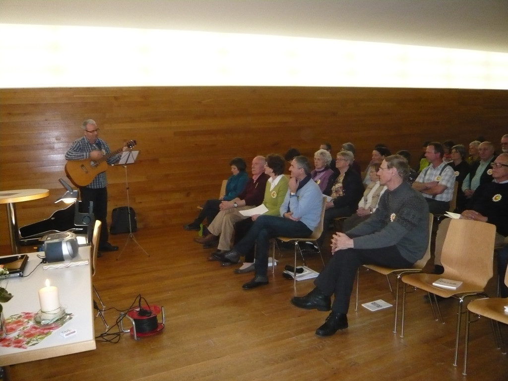 Pfarre Glaubensseminar ichundu Foto _2_.jpg
