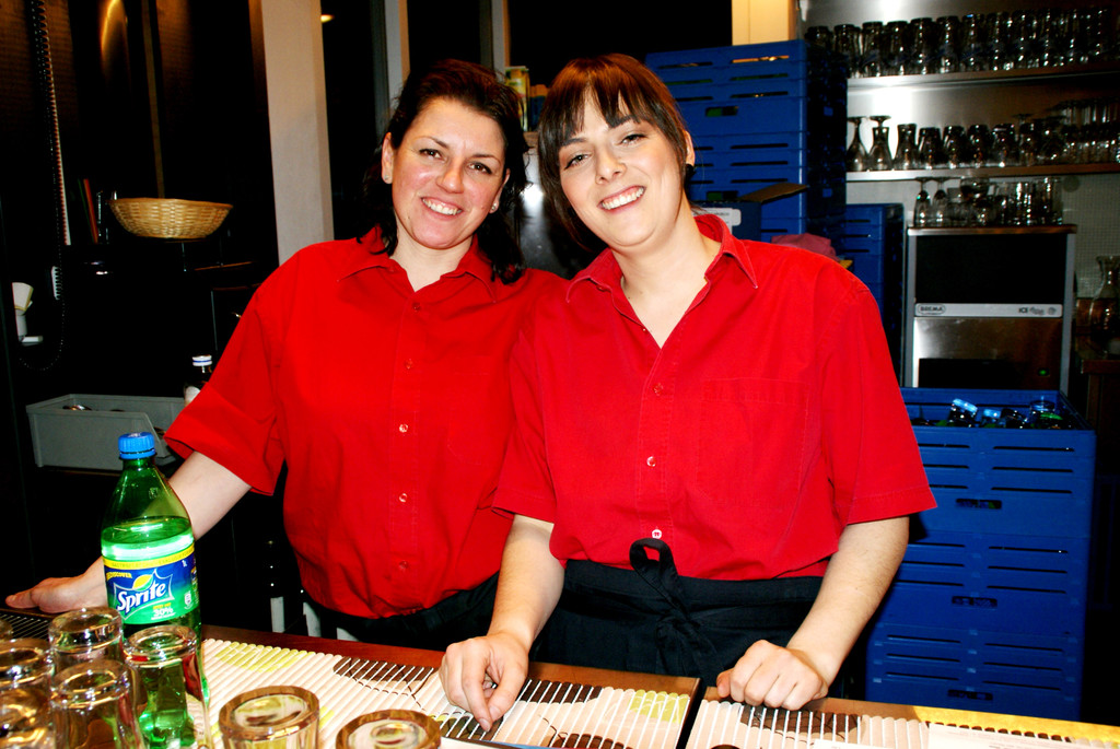 Beate und Maria.JPG