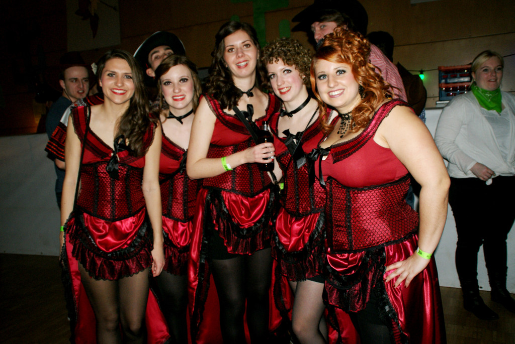 Die Saloon-Girls.JPG
