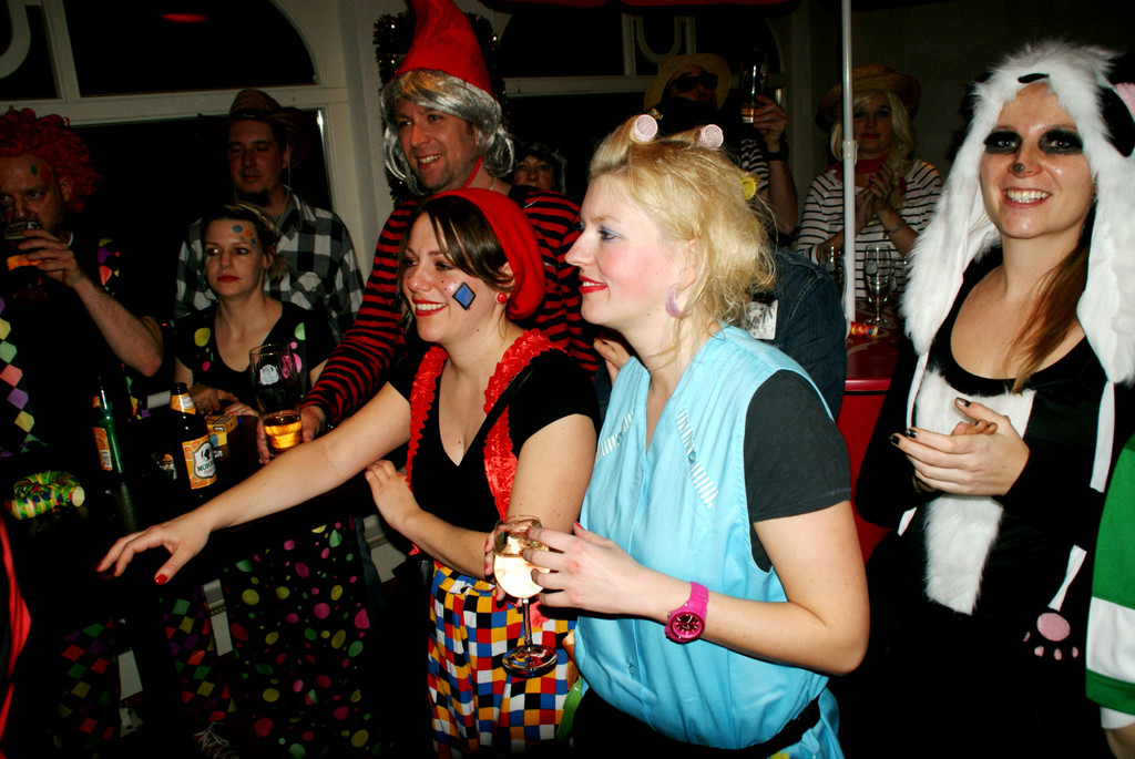 Begeistert wurden die Schalmeien empfangen.JPG