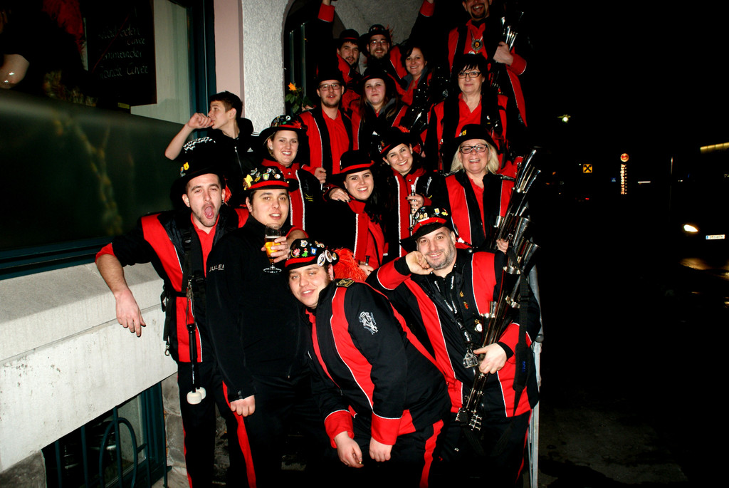 Eine musikalische Truppe.JPG