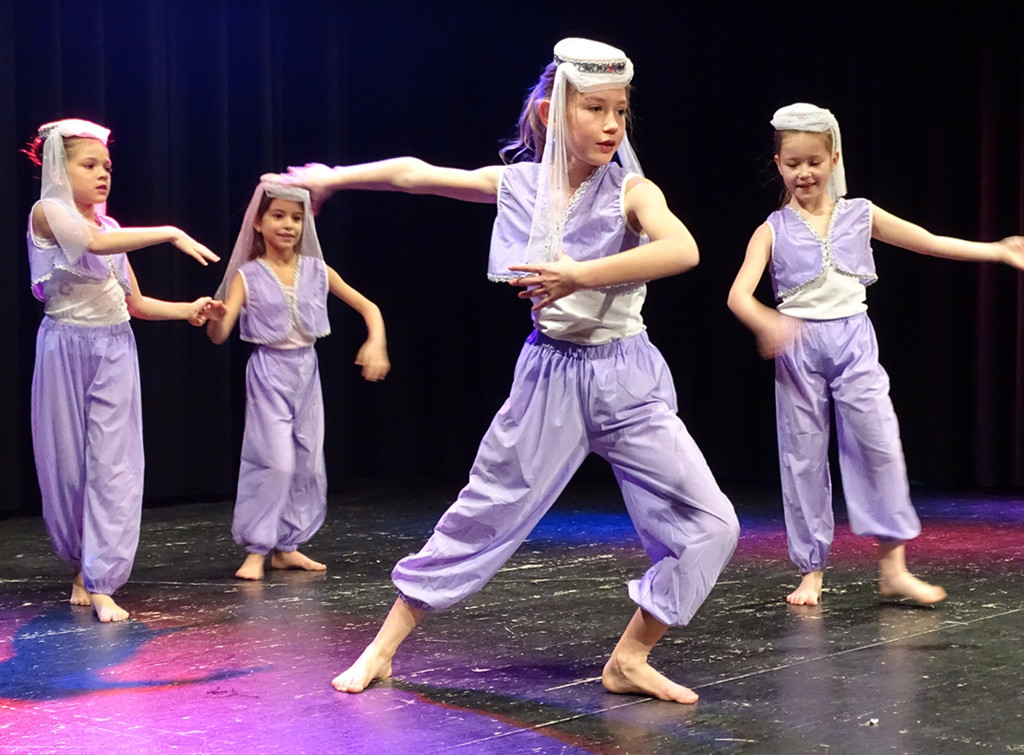 T 6 Kinderballett.jpg