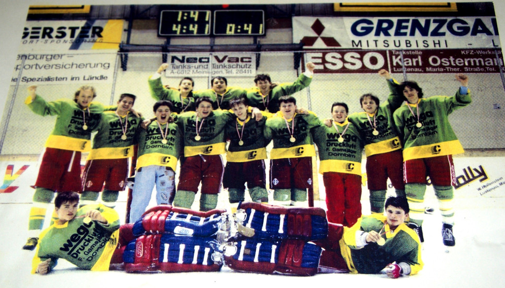 Die __sterr_ Sch__lermeister 1990-91 des EHC.JPG