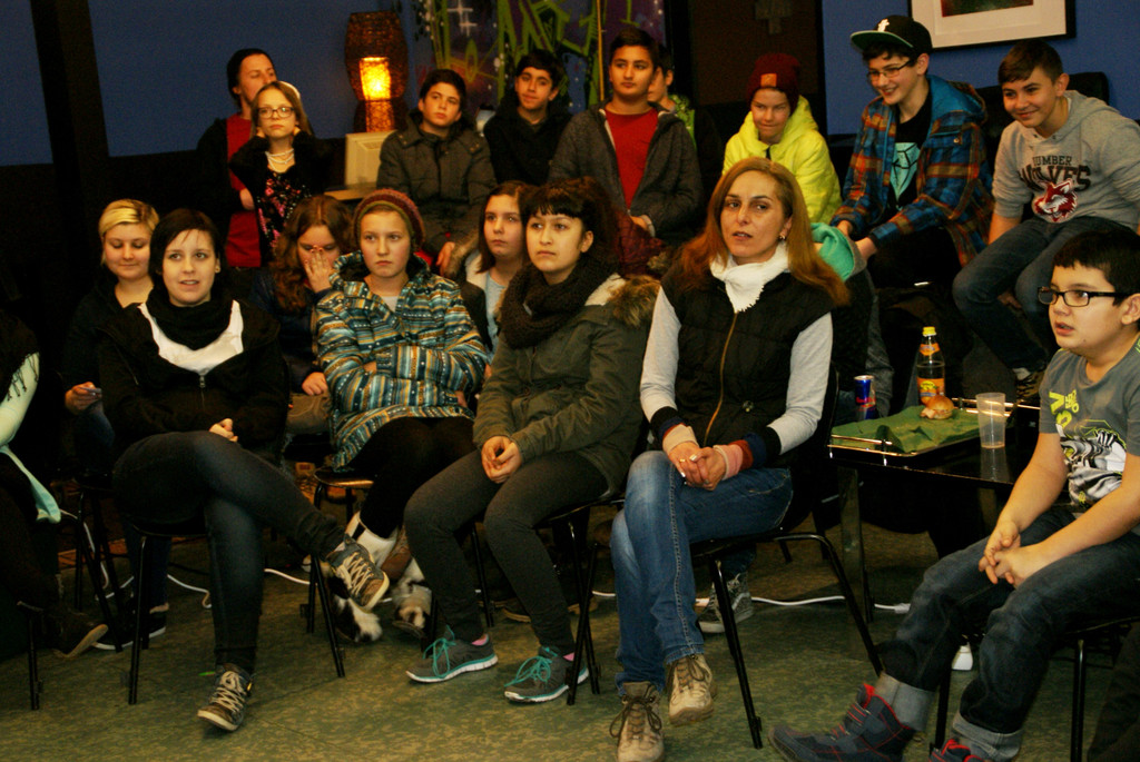 Gro__es Interesse in der CFY.JPG