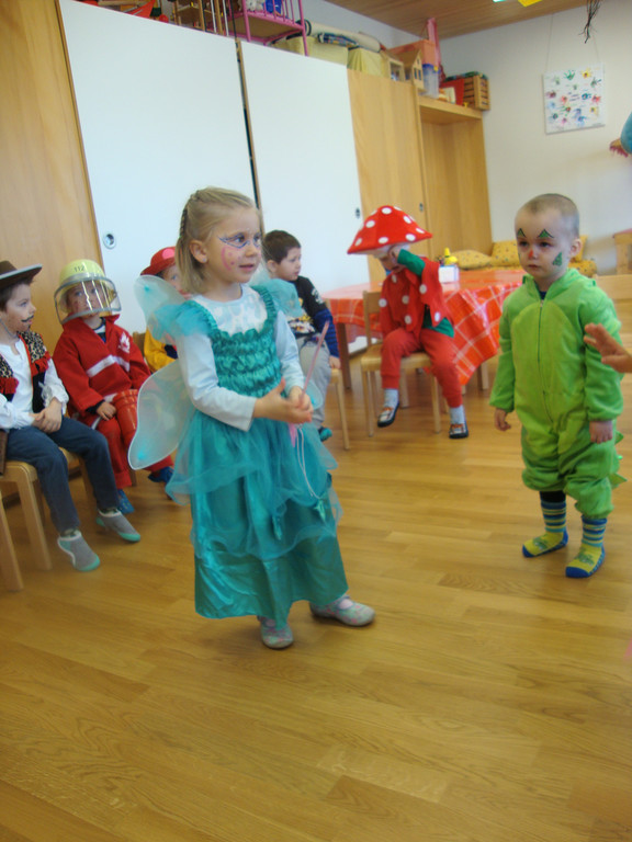 Fasching in der Spielgruppe 2015 _36_.JPG
