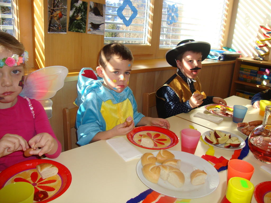 Fasching in der Spielgruppe 2015 _90_.JPG