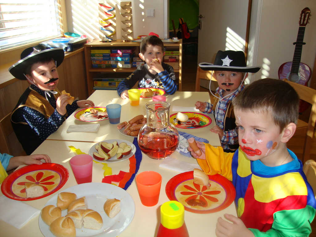 Fasching in der Spielgruppe 2015 _91_.JPG