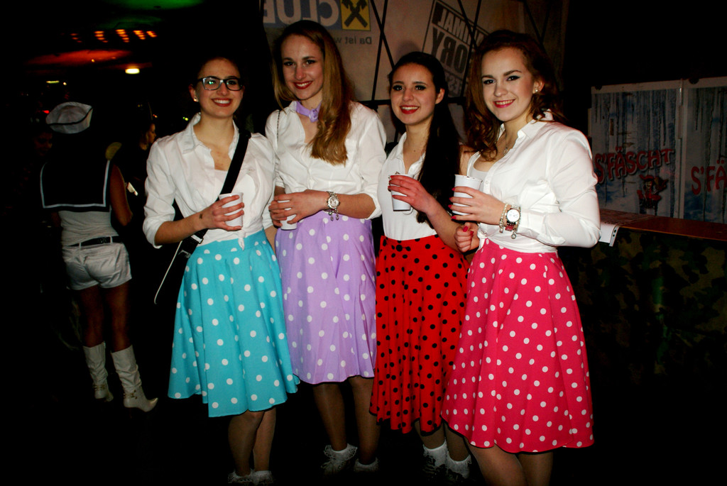 v_li_ Anna_ Kathi_ Chiara_ Anna-Sophie.JPG