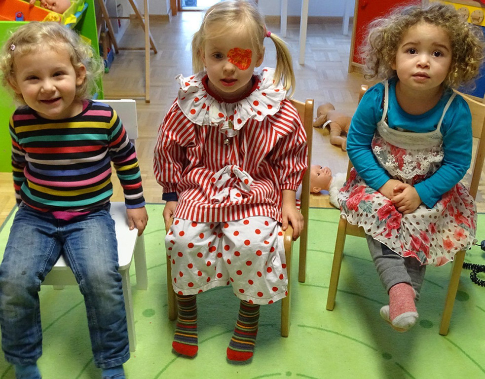 Ringa8.jpg