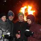 Julia_ Toni_ Steve und Manuela beim Funkenabbrennen in Fraxern.JPG