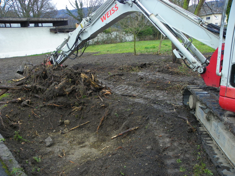 101_0715_jpg-1273951712