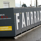 Neue Fahrradabstellpl__tze werden errichtet.JPG