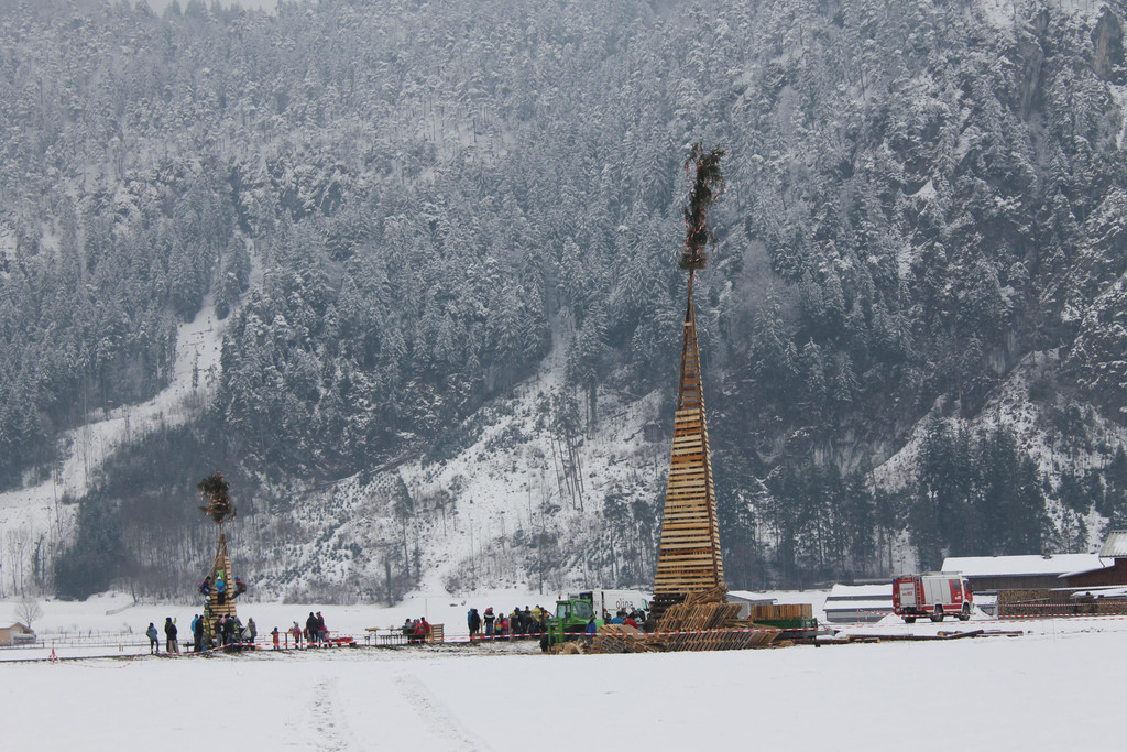 Funkenaufbau Samstag Sonntag 008.JPG