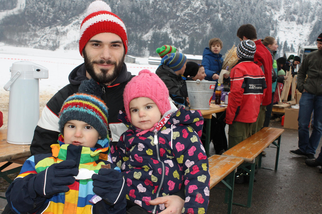 Funkenaufbau Samstag Sonntag 036.JPG