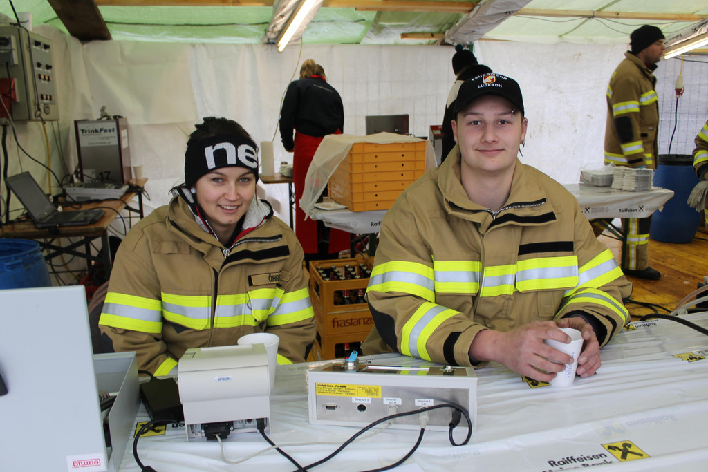 Funkenaufbau Samstag Sonntag 051.JPG