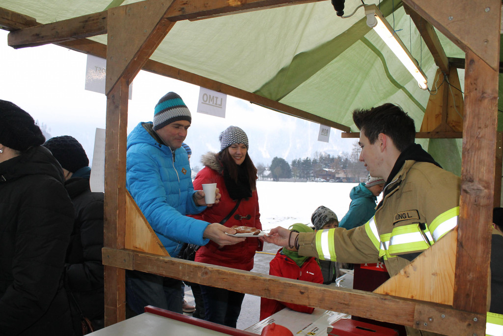 Funkenaufbau Samstag Sonntag 055.JPG