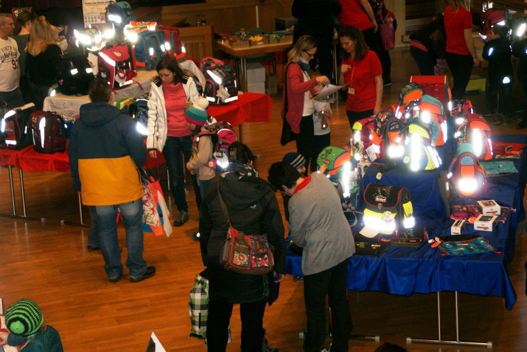 Reflektoren f__r die Sicherheit der Kinder.JPG