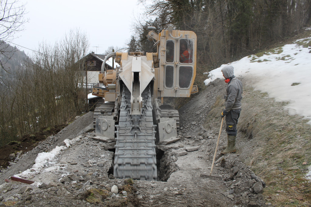 Orsanka Fr__sarbeiten Leitungen _6_.JPG