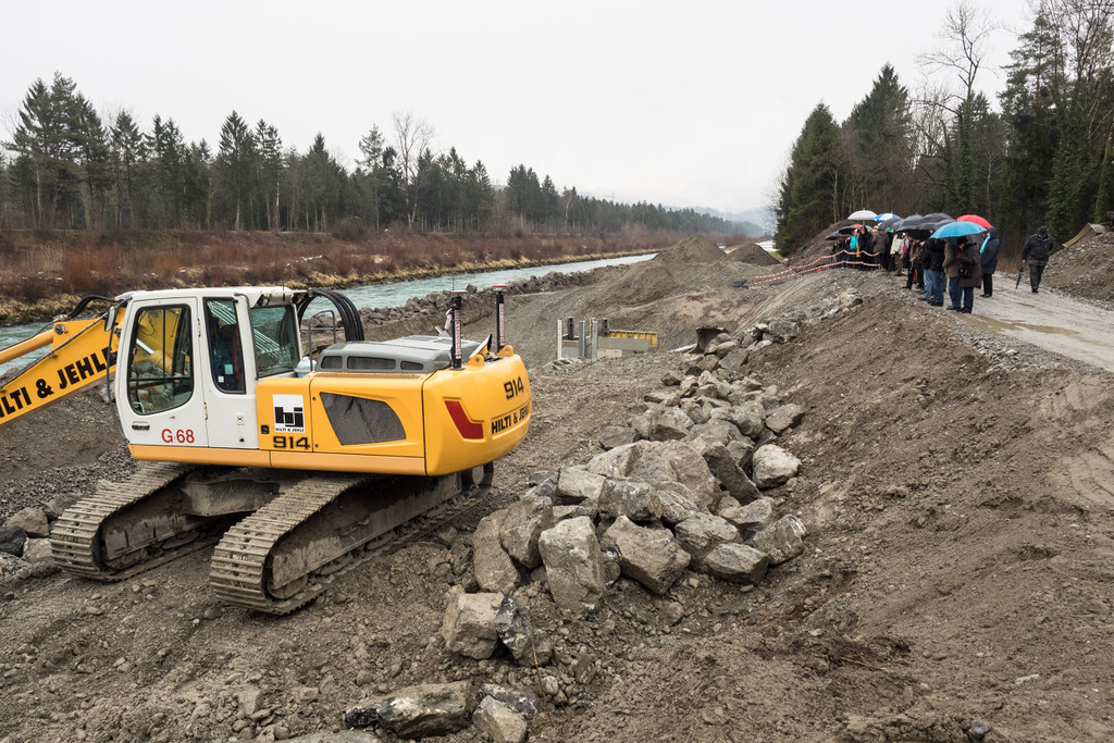 3 b Baustelle Wasserentnahme Partenwiesen.jpg