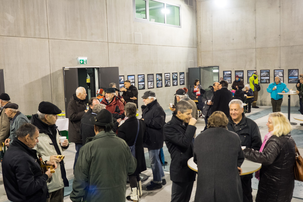 4 in der Maschinenhalle.jpg