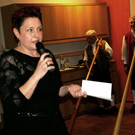 Ulrike Fink er__ffnet den Abend.JPG