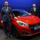 2015-03-03T085210Z_696505834_LR2EB330OMNFB_RTRMADP_3_AUTOSHOW-GENEVA.JPG