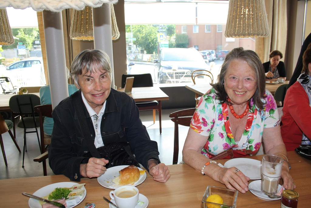 Frauen Fr__hst__ck mit BGM 27-06-2014 _5_.JPG