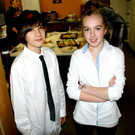 Die Sch__lerInnen hatten sich in Schale geworfen.JPG